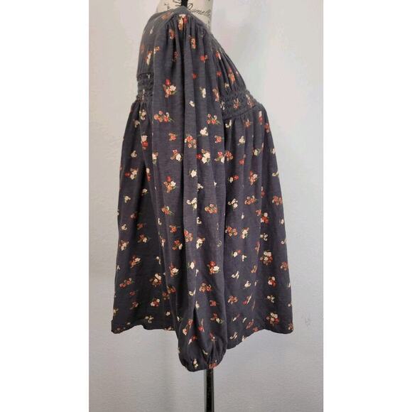 Lucky Brand Babydoll Top SZ Small Gray Floral Bohemian Peasant Long Sleeves - Picture 4 of 10